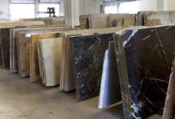 How To Tell The Difference Between Quartz, Granite, And Marble Countertops